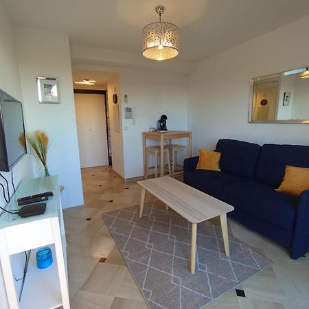 Residence De Luxe Sun Paradis, Studio Terrasse, Vue Mer Piscine Cannes Exterior photo